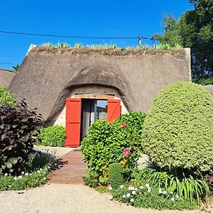  Hébergement de vacances Chaumiere De Kerreo Celestine ***